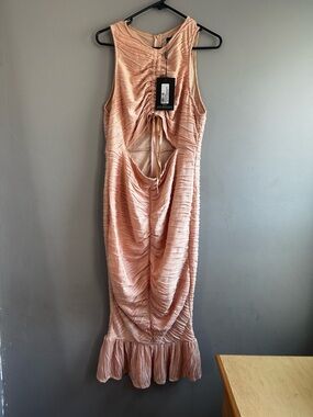 PrettyLittleThing Peach Ruched Backless Midi Dress with Tie